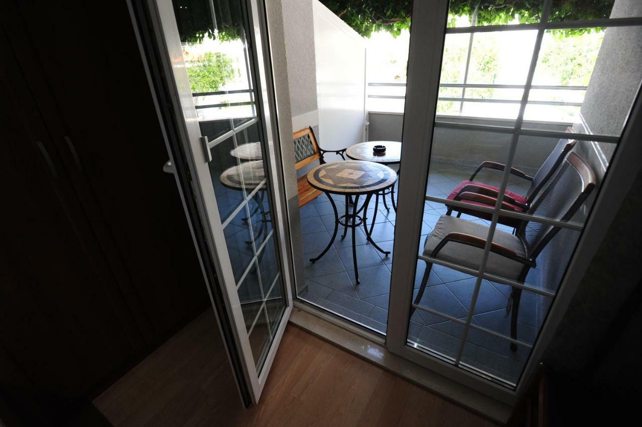 Milic Apartments Makarska Extérieur photo