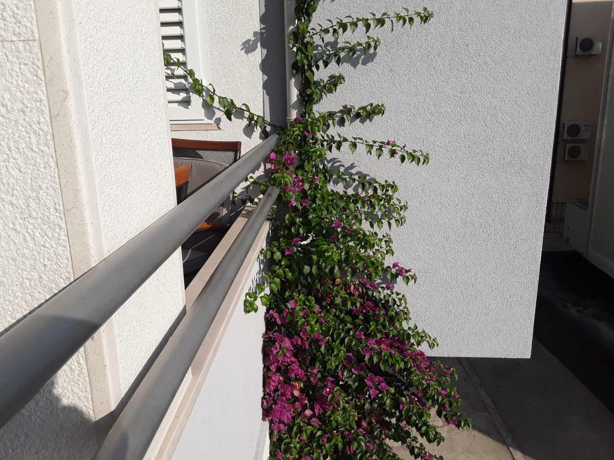 Milic Apartments Makarska Extérieur photo