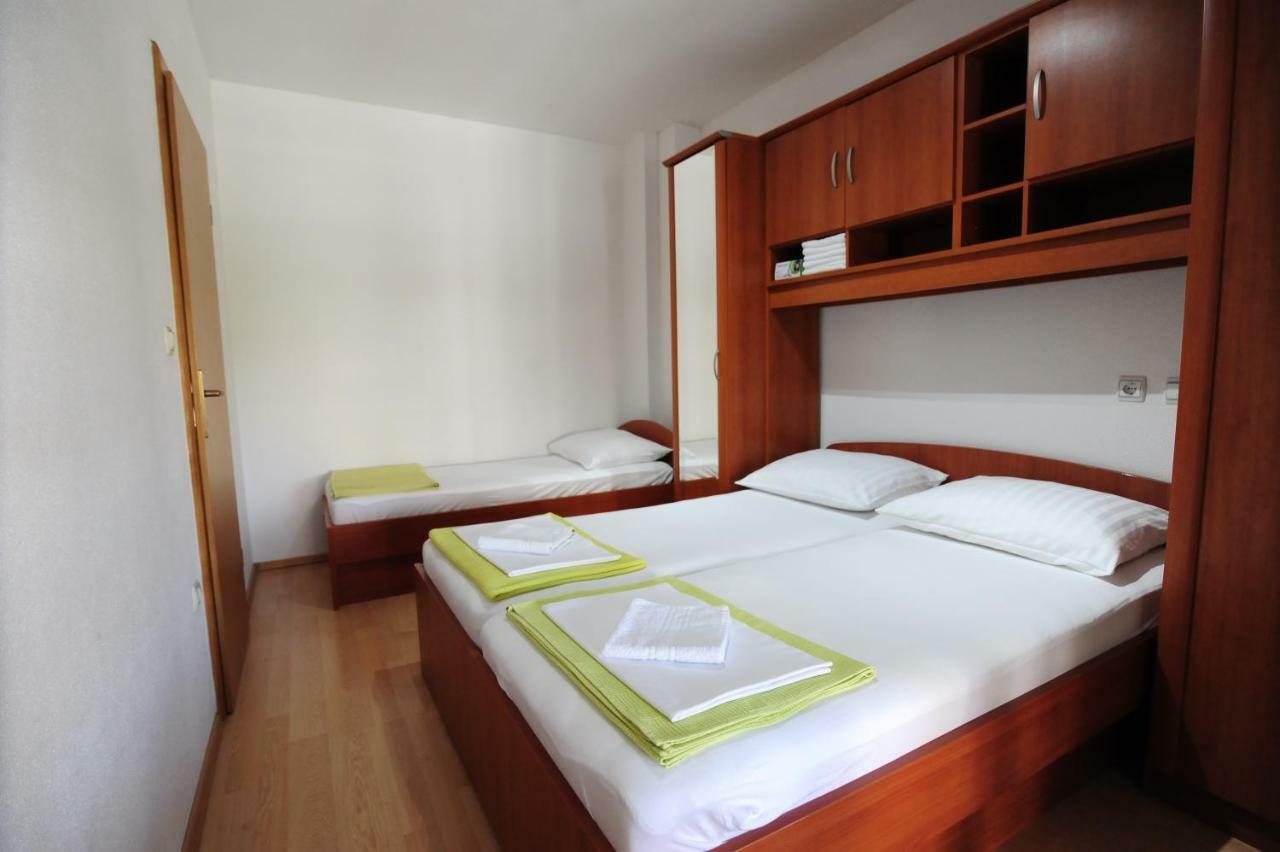 Milic Apartments Makarska Extérieur photo